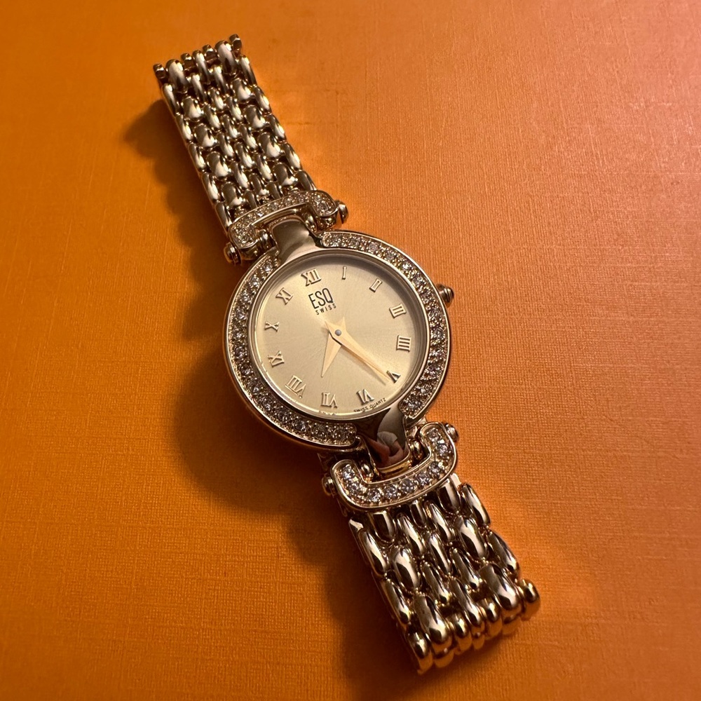 ESQ Ladies Watch with Rhines Stones (out of battery)